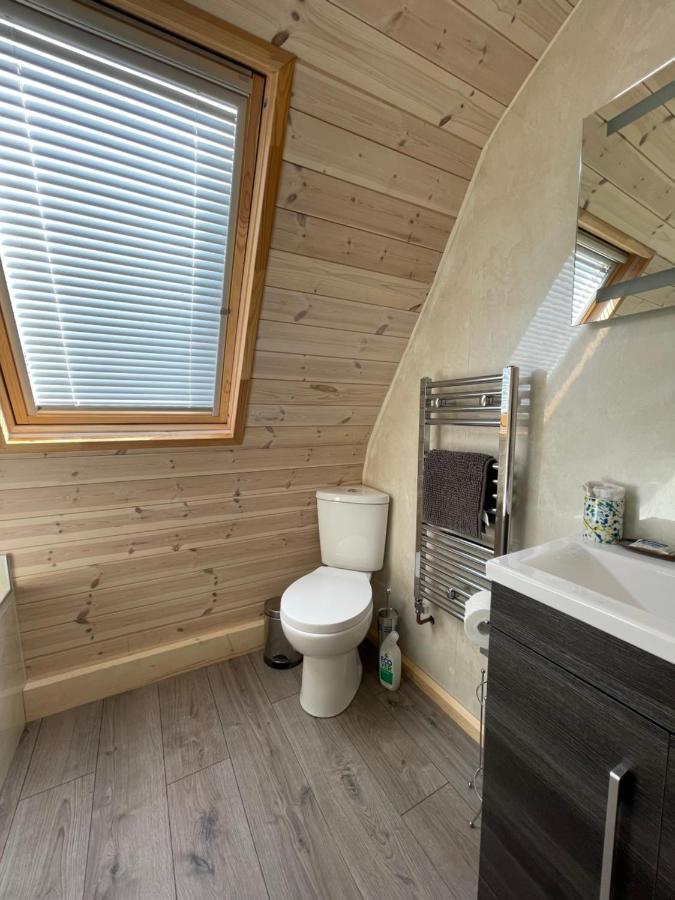 Rabbit Glamping Pod School House Farm Hotel Leighton  Buitenkant foto